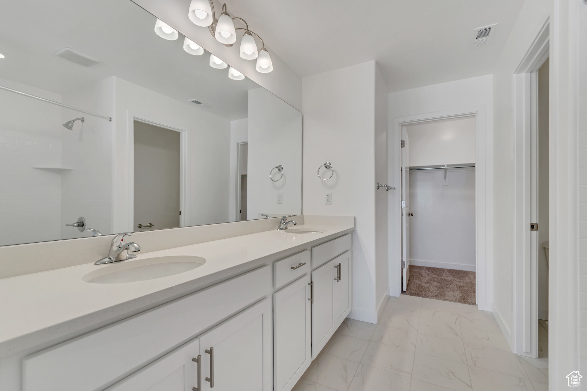 MEADOWBROOK - Residential