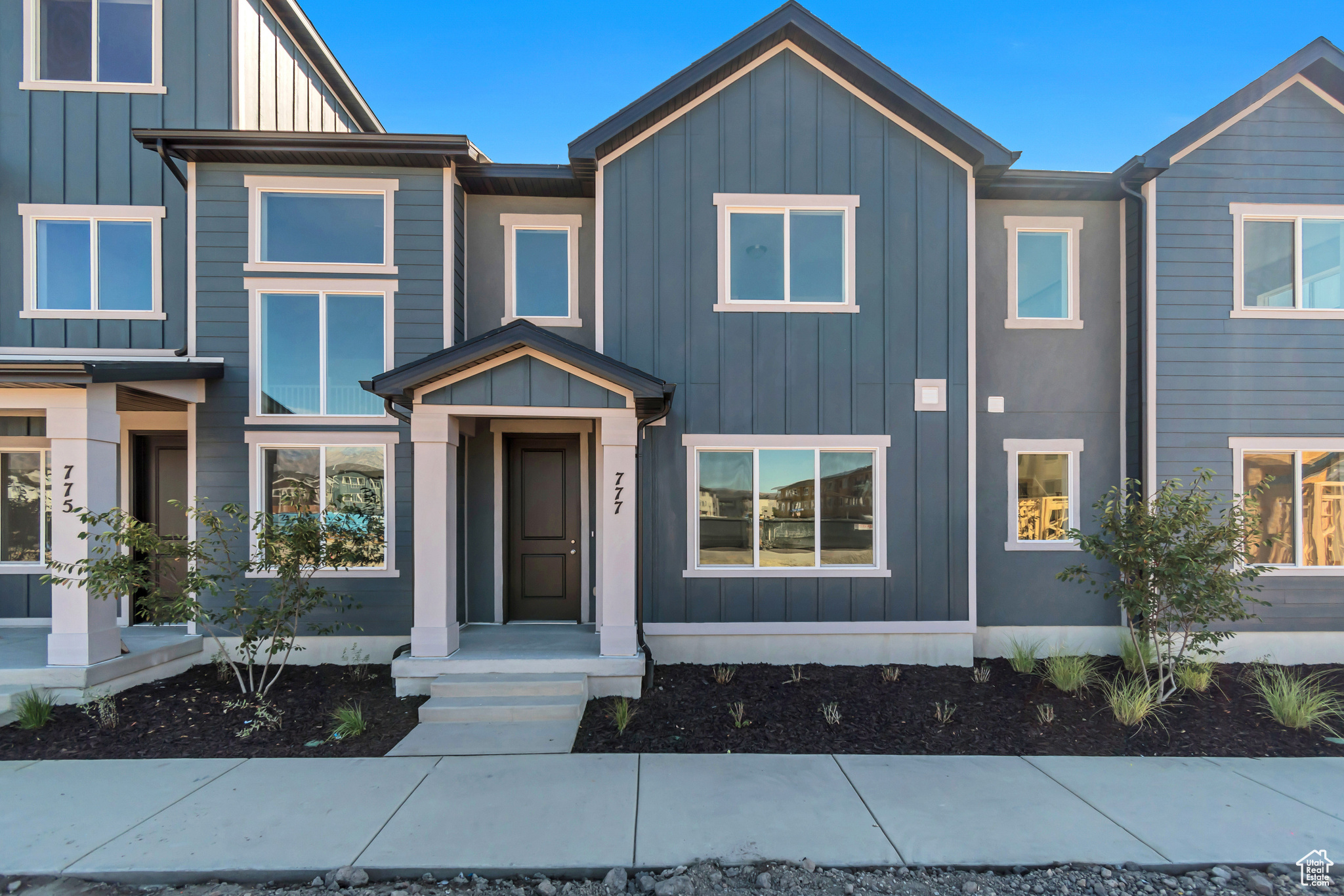 MEADOWBROOK - Residential