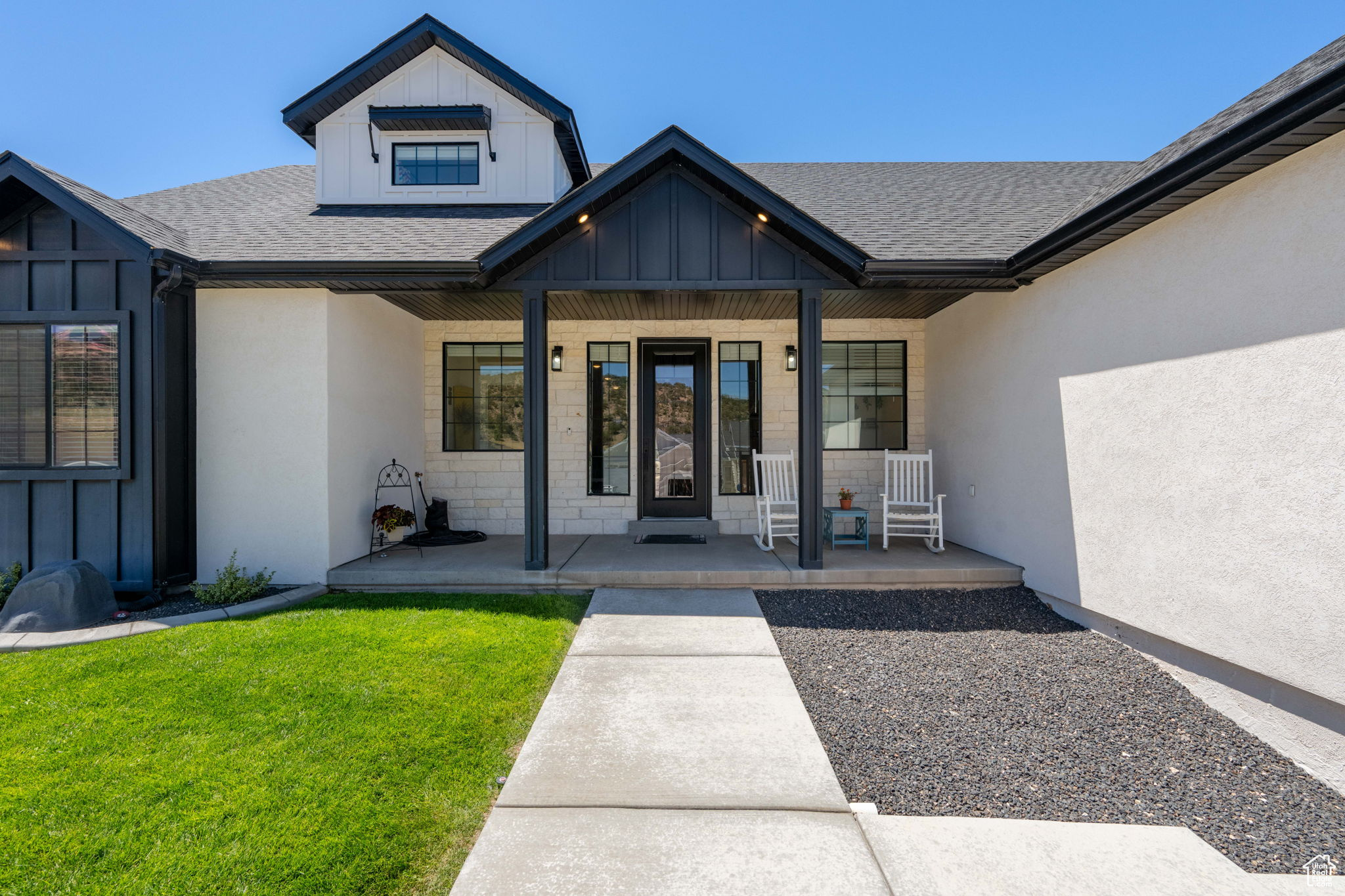 SUNSET CANYON ESTATES - Residential