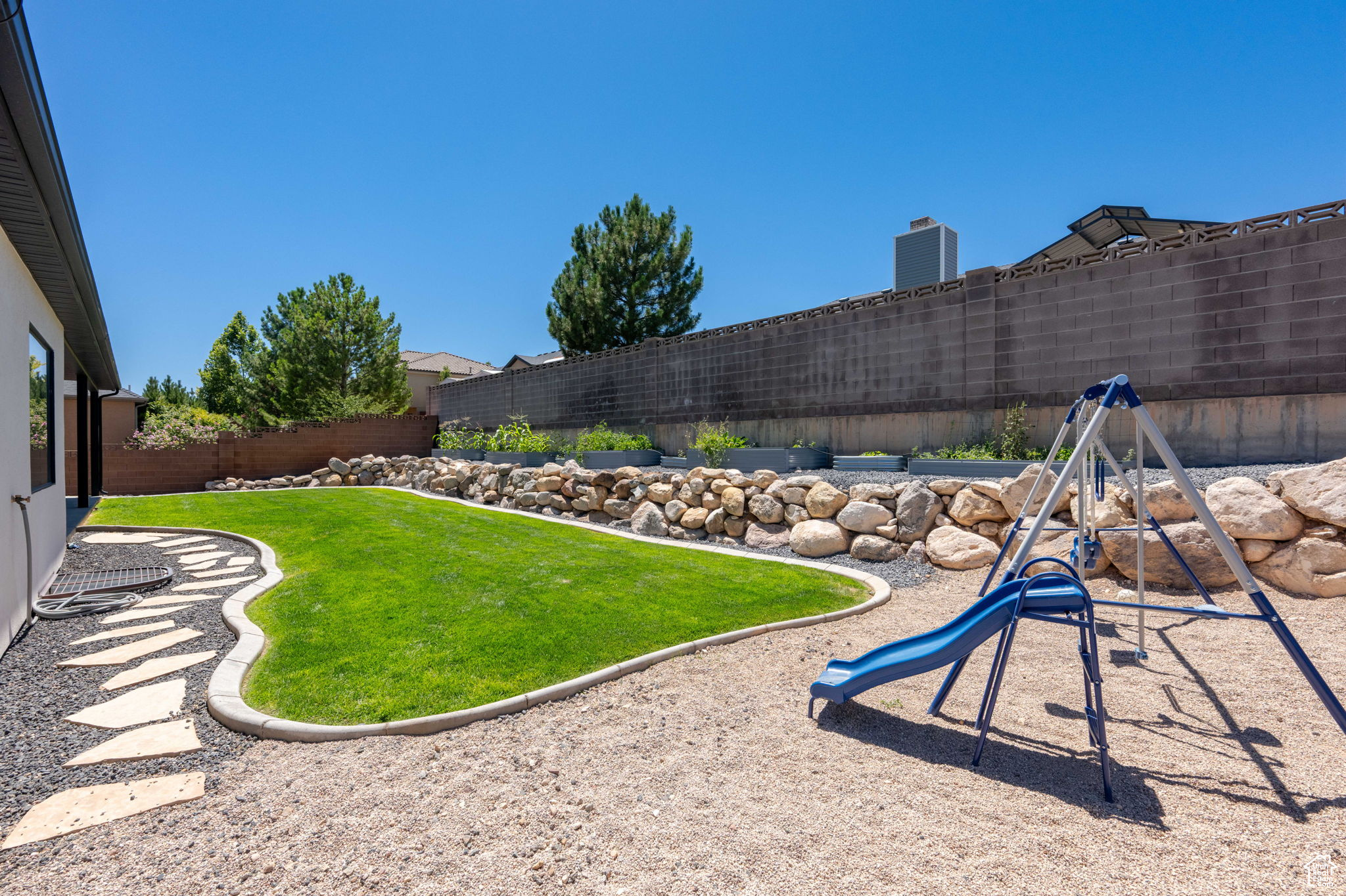 SUNSET CANYON ESTATES - Residential