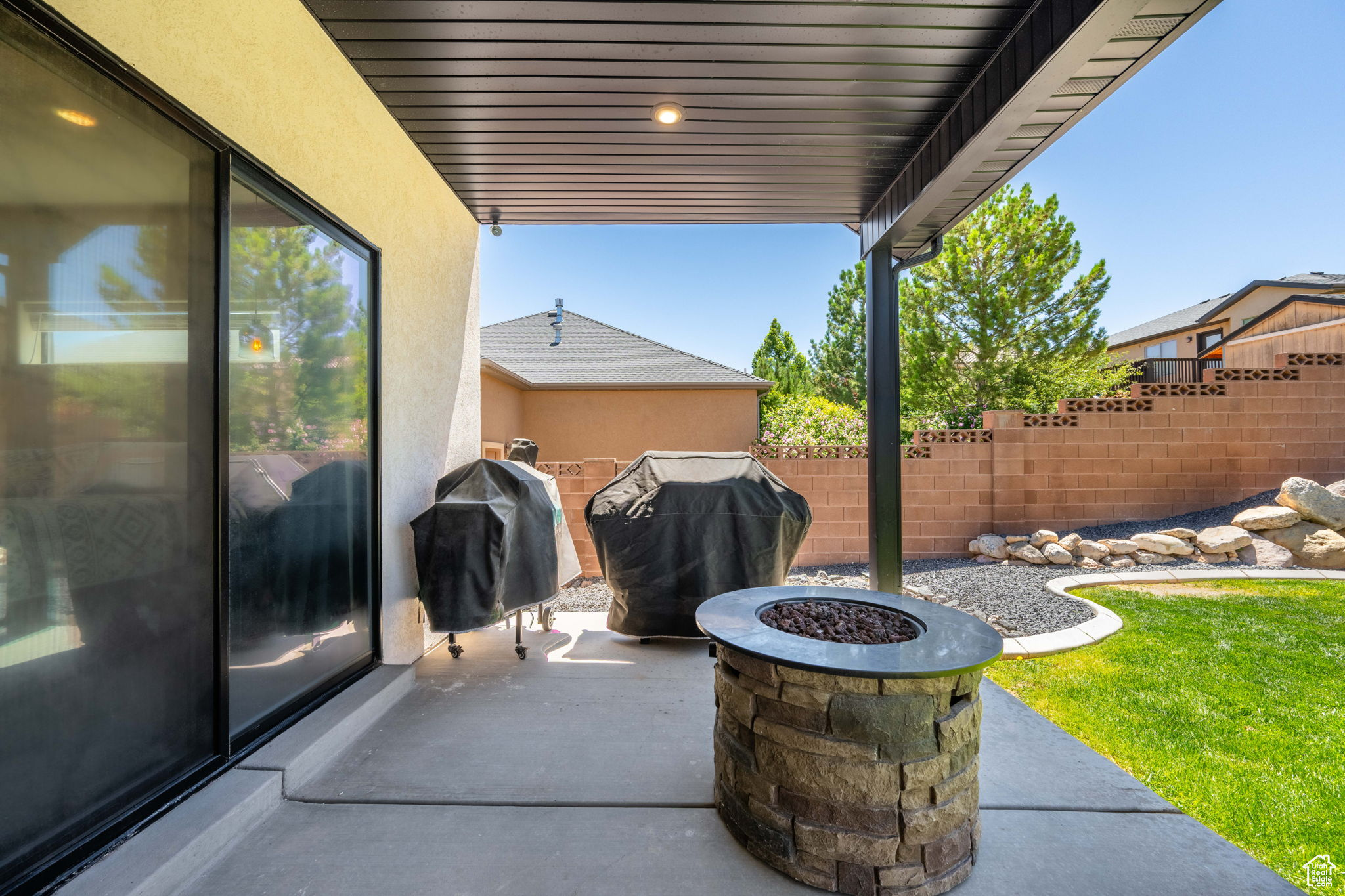 SUNSET CANYON ESTATES - Residential