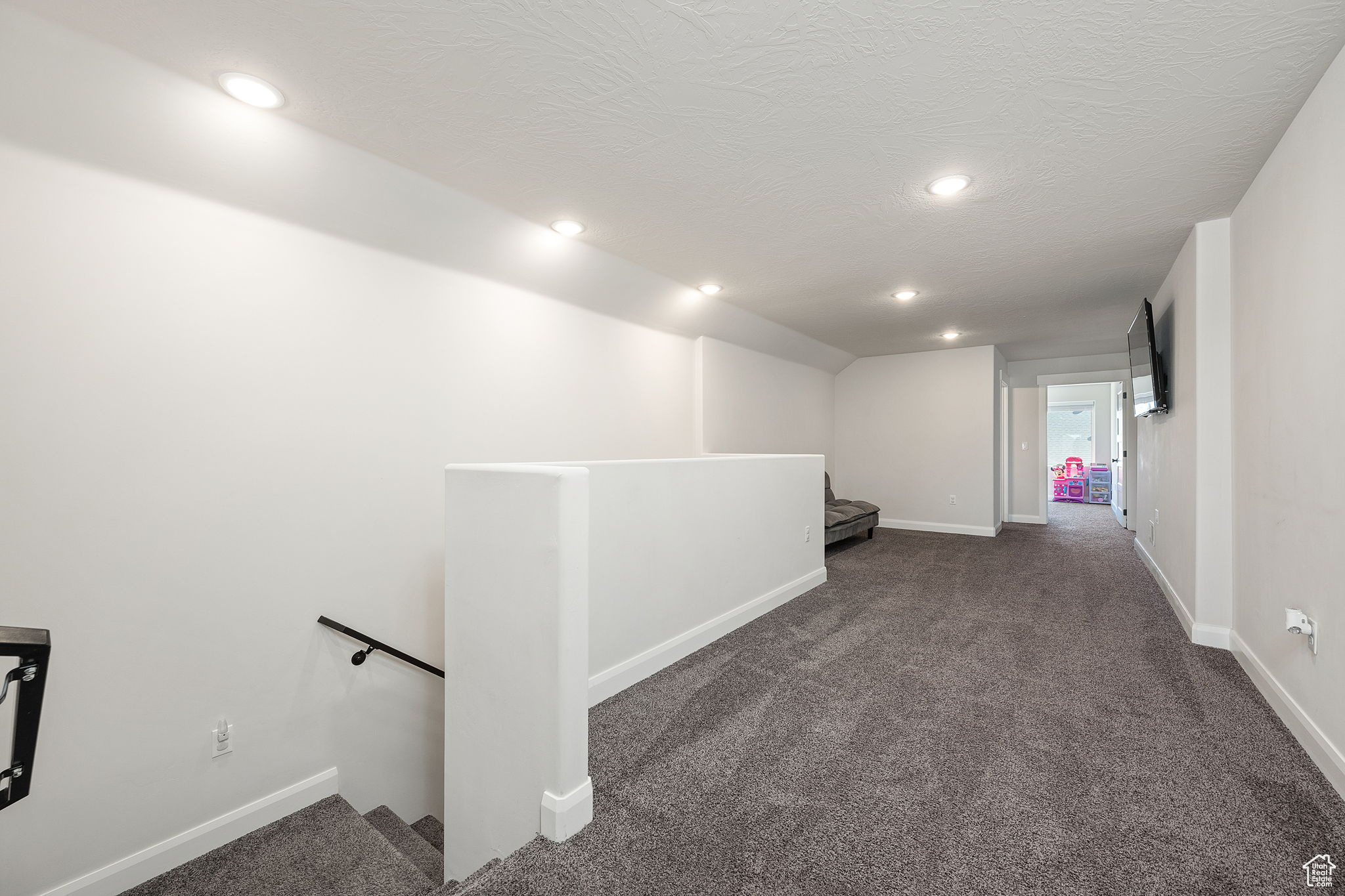 SUNSET CANYON ESTATES - Residential