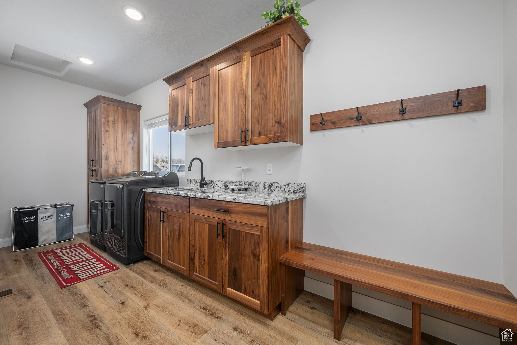 SUNSET CANYON ESTATES - Residential