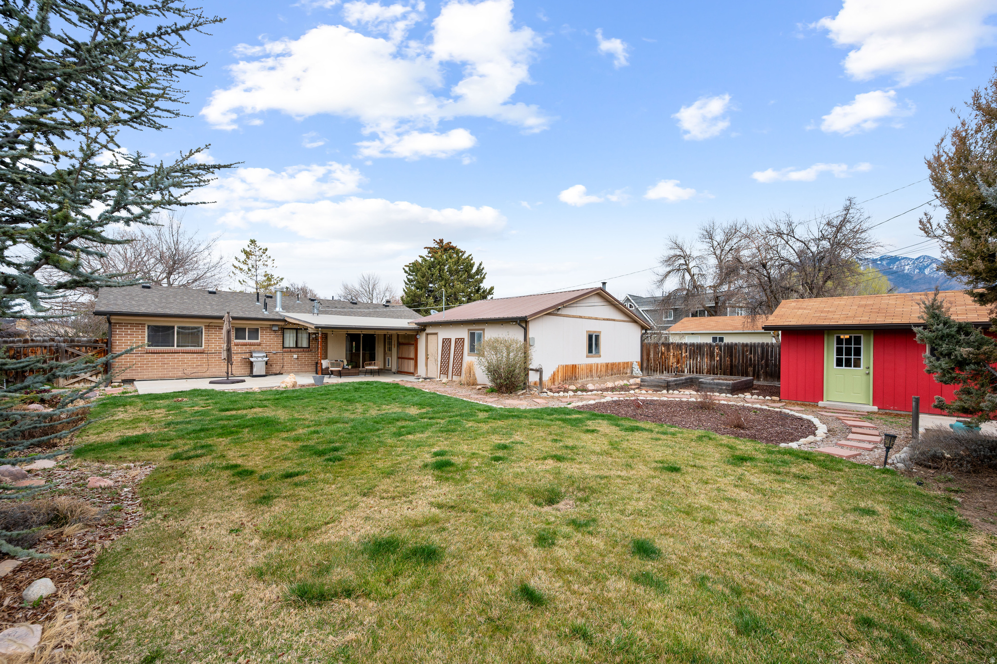 COTTONWOOD - Residential