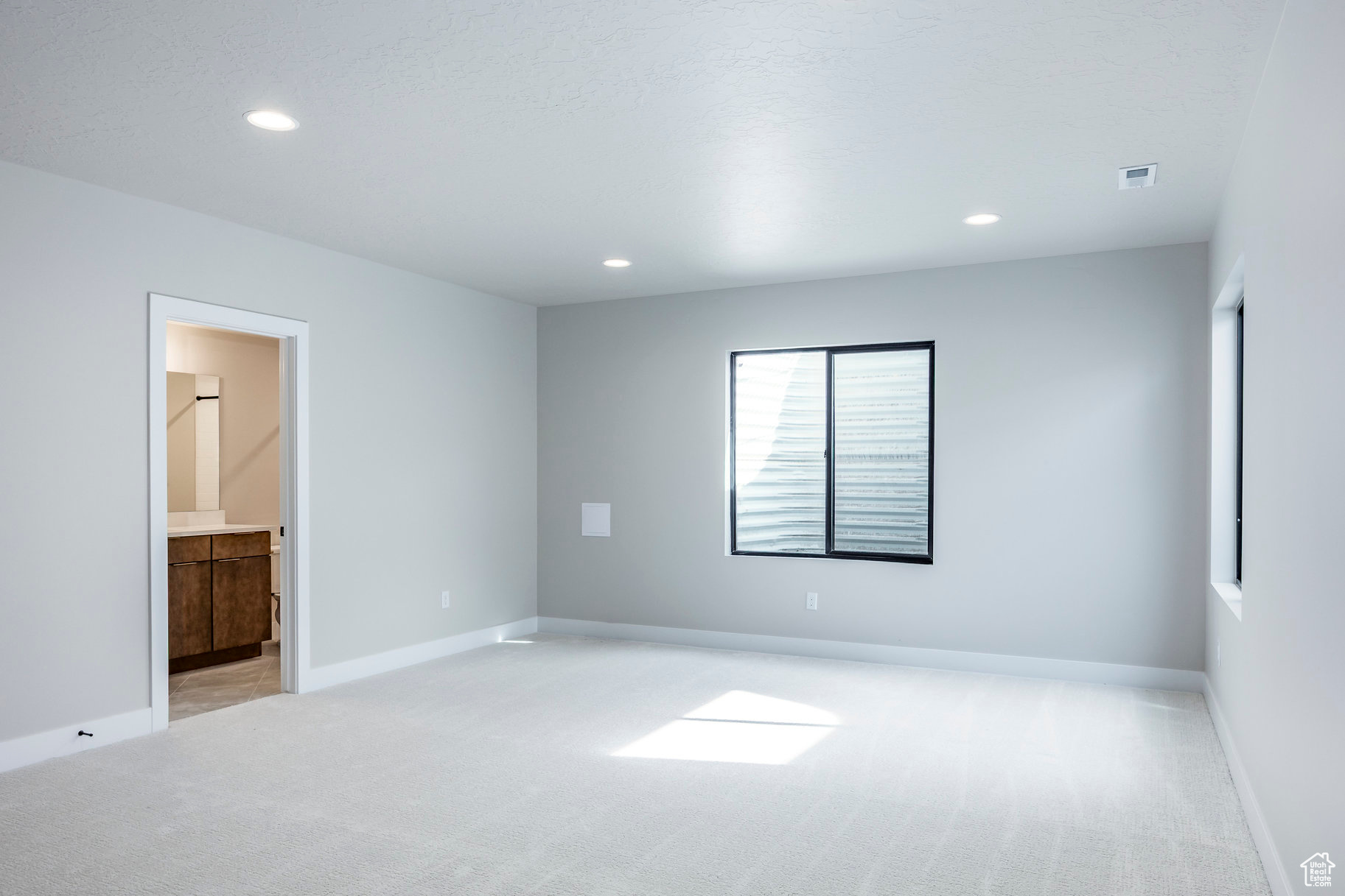 THE CROSSING - Residential