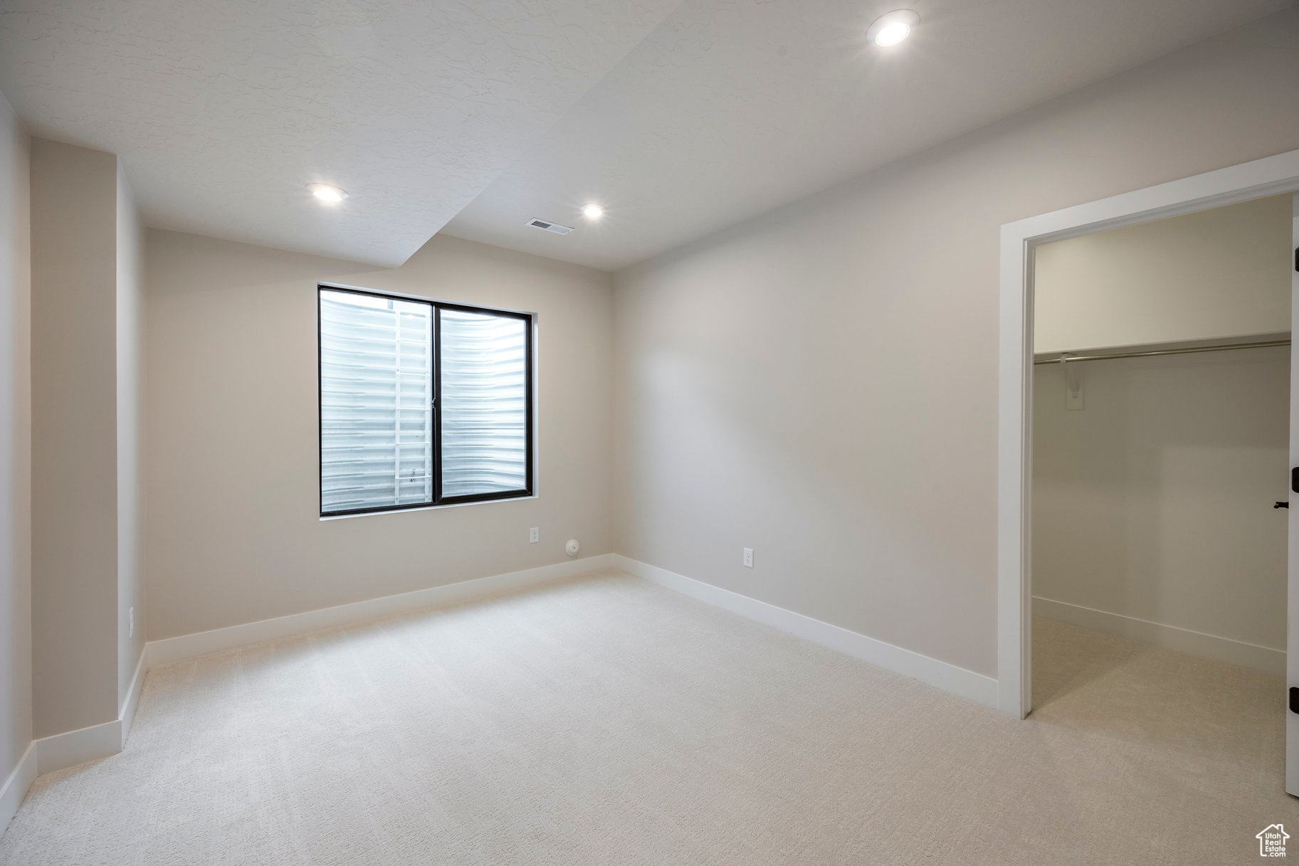 THE CROSSING - Residential