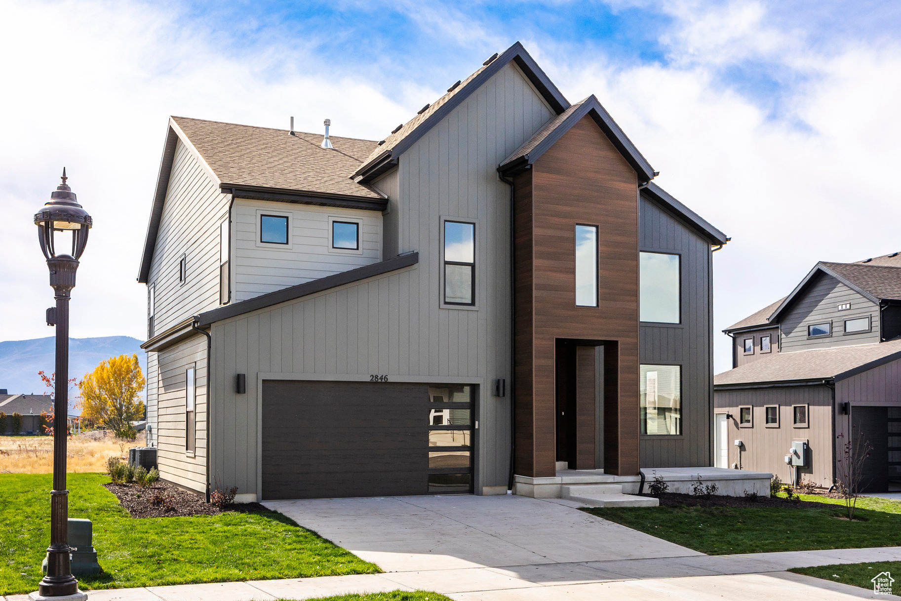 THE CROSSING - Residential