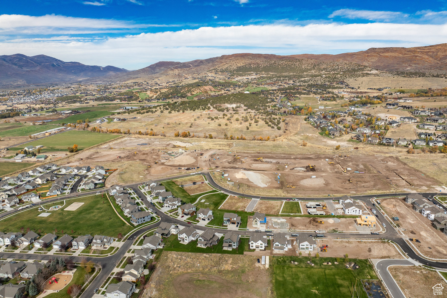 THE CROSSING - Residential