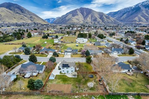 Tiny photo for 1697 N 500 W, Mapleton, UT 84664 (MLS # 2146381)