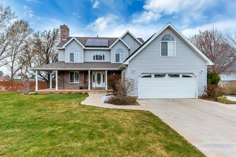 Tiny photo for 1697 N 500 W, Mapleton, UT 84664 (MLS # 2146381)