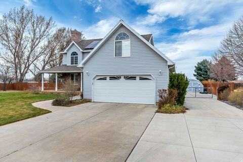 Tiny photo for 1697 N 500 W, Mapleton, UT 84664 (MLS # 2146381)