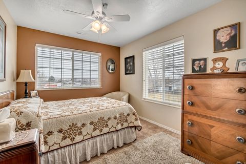 Tiny photo for 1697 N 500 W, Mapleton, UT 84664 (MLS # 2146381)
