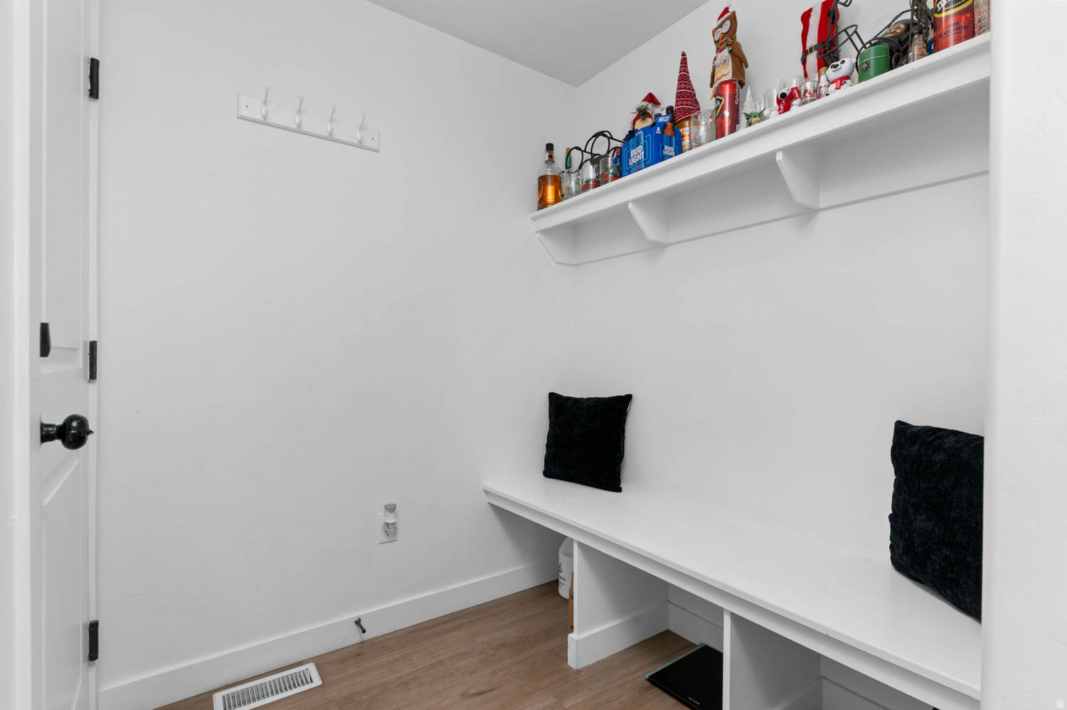 NEW PARK - Residential