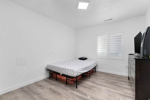 Tiny photo for 4236 E BONNE VISTA DR, Eagle Mountain, UT 84005 (MLS # 2154499)
