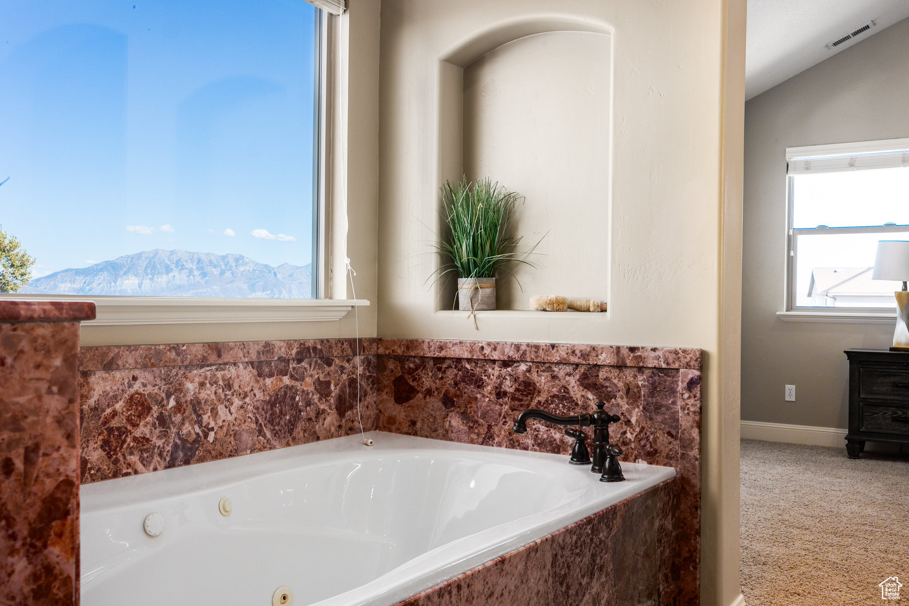 JACOBS RANCH - Residential