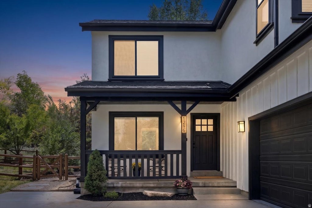 Photo of 1216 FOXCREST DR, Park City, UT 84098 (MLS # 2166005)