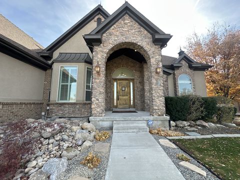 Photo of 1753 W RYLIE ANN CIR, South Jordan, UT 84095 (MLS # 2123543) Photo of 1753 W RYLIE ANN CIR, South Jordan, UT 84095 (MLS # 2123543)