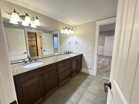Tiny photo for 1753 W RYLIE ANN CIR, South Jordan, UT 84095 (MLS # 2123543)