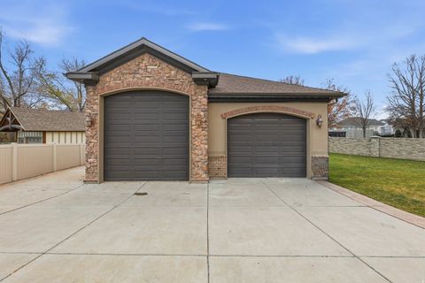 Tiny photo for 1753 W RYLIE ANN CIR, South Jordan, UT 84095 (MLS # 2123543)