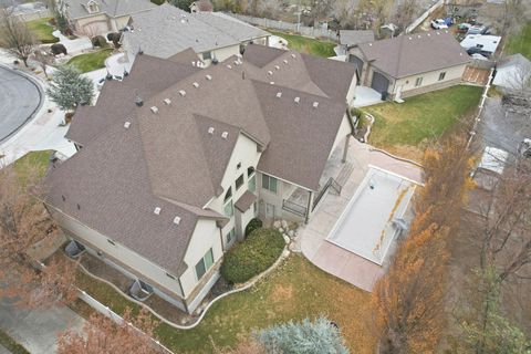 Tiny photo for 1753 W RYLIE ANN CIR, South Jordan, UT 84095 (MLS # 2123543)