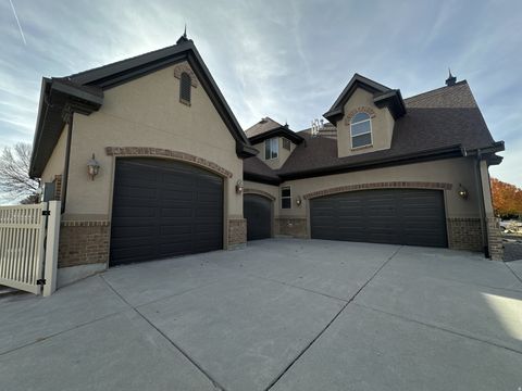 Tiny photo for 1753 W RYLIE ANN CIR, South Jordan, UT 84095 (MLS # 2123543)