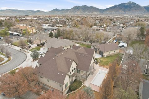 Tiny photo for 1753 W RYLIE ANN CIR, South Jordan, UT 84095 (MLS # 2123543)