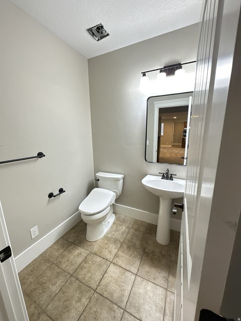 Tiny photo for 1753 W RYLIE ANN CIR, South Jordan, UT 84095 (MLS # 2123543)