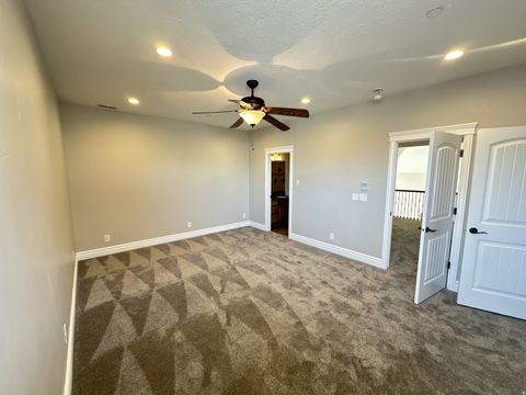 Tiny photo for 1753 W RYLIE ANN CIR, South Jordan, UT 84095 (MLS # 2123543)