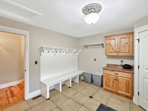 Tiny photo for 1076 W MOUNTAIN ORCHARD DR, Pleasant View, UT 84414 (MLS # 2129379)