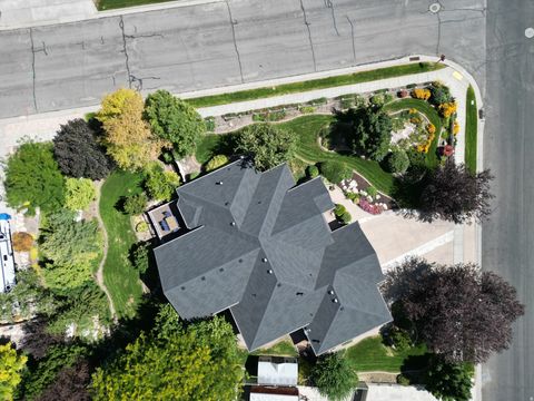 Tiny photo for 1076 W MOUNTAIN ORCHARD DR, Pleasant View, UT 84414 (MLS # 2129379)