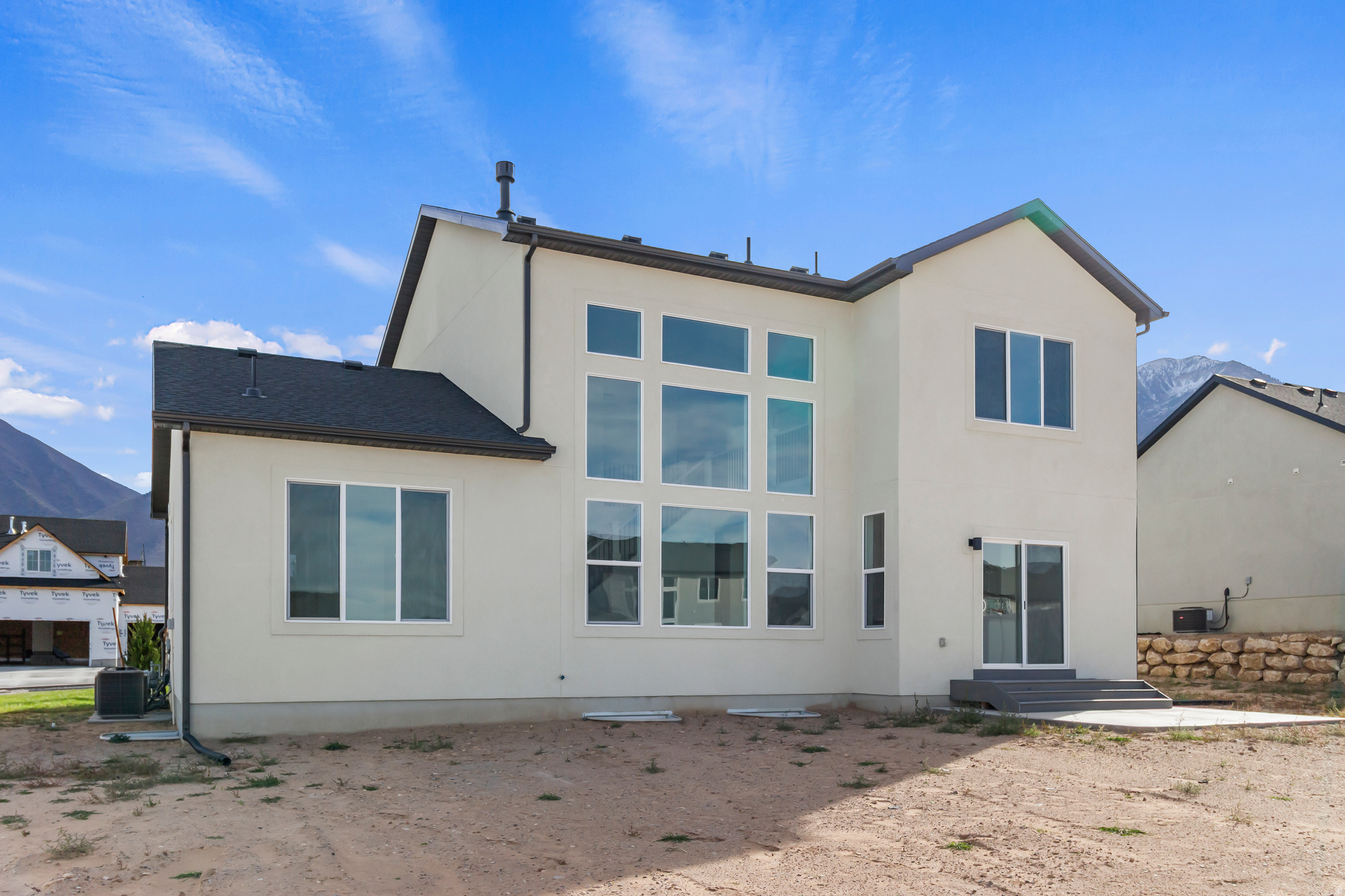 RIVERS EDGE - Residential