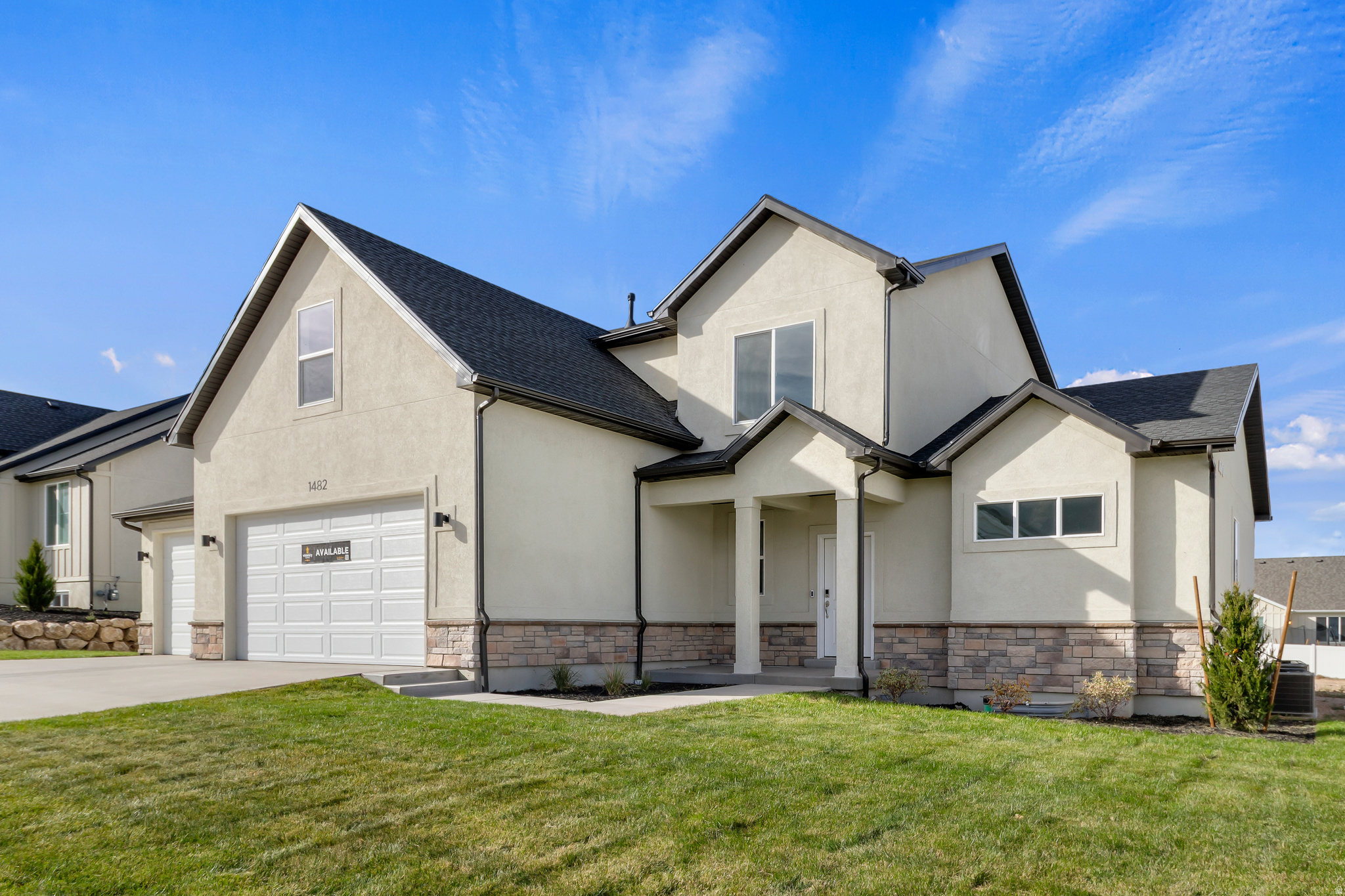 RIVERS EDGE - Residential