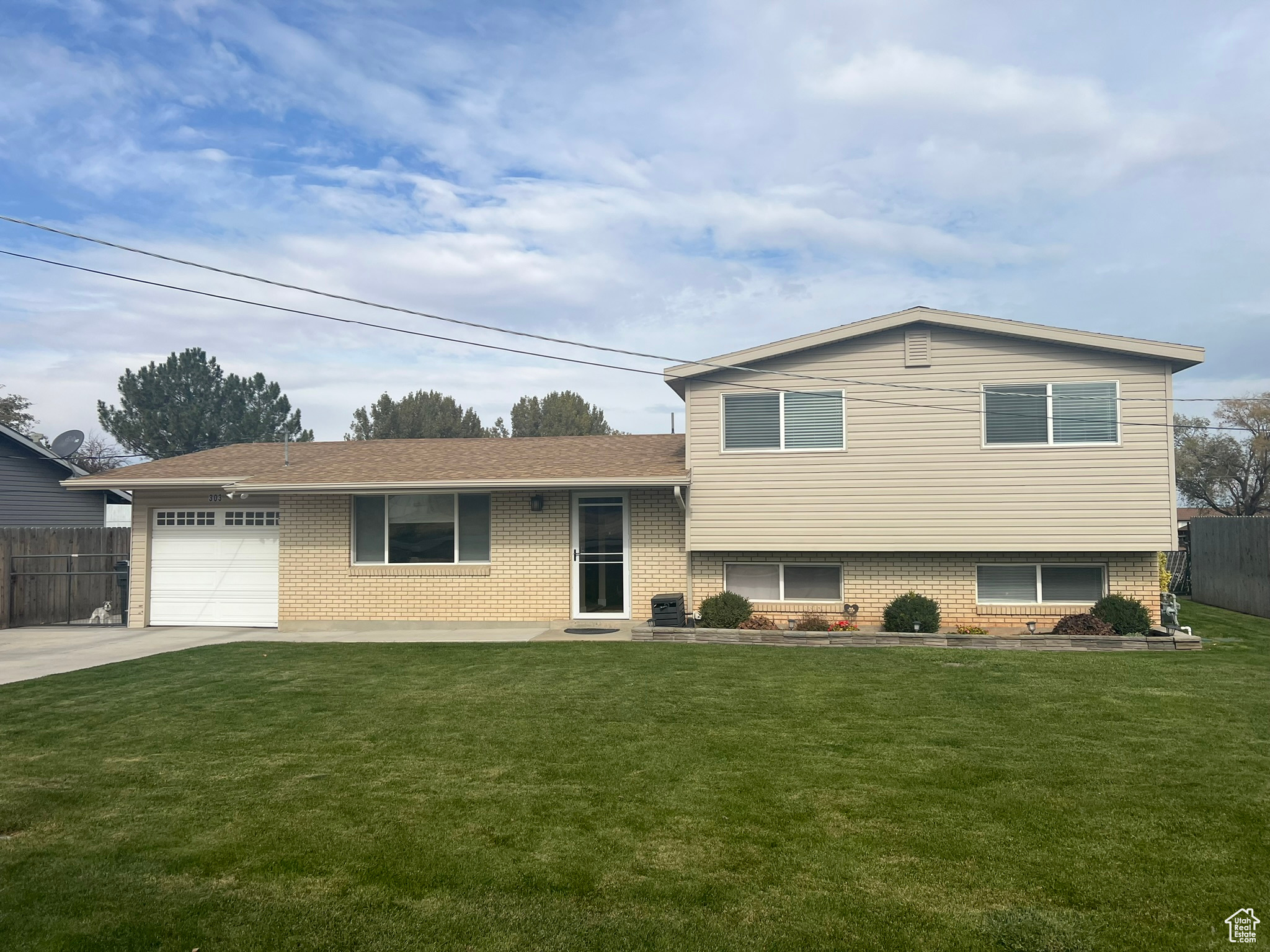 303 E Clark St, Grantsville, Utah image 1