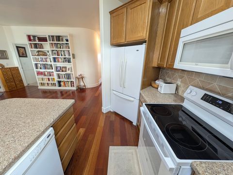 Tiny photo for 734 N HILLSDALE LN, Provo, UT 84606 (MLS # 2125672)