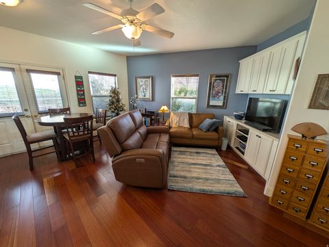 Tiny photo for 734 N HILLSDALE LN, Provo, UT 84606 (MLS # 2125672)