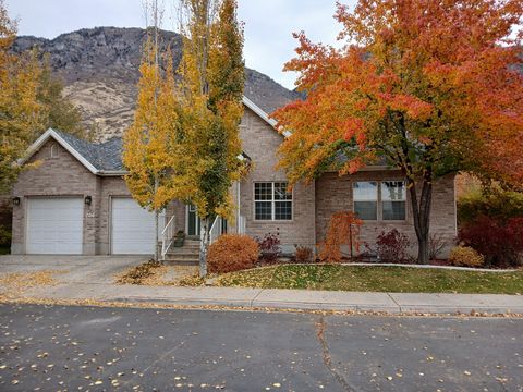 Tiny photo for 734 N HILLSDALE LN, Provo, UT 84606 (MLS # 2125672)