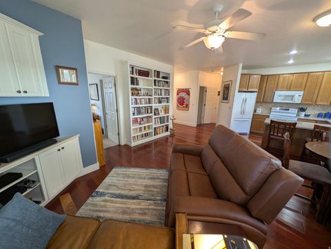 Tiny photo for 734 N HILLSDALE LN, Provo, UT 84606 (MLS # 2125672)