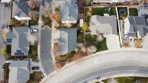 Tiny photo for 734 N HILLSDALE LN, Provo, UT 84606 (MLS # 2125672)