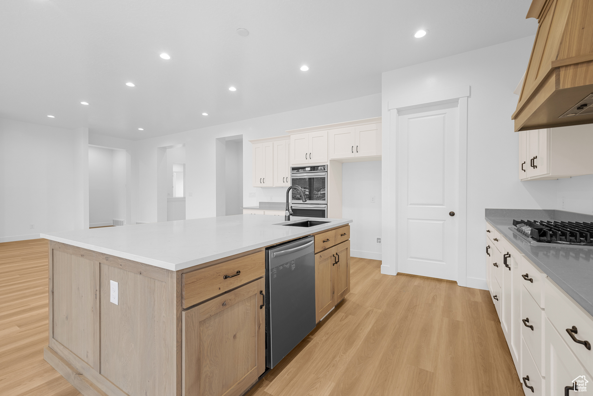 MELLOR AT SPANISH FORK - Residential