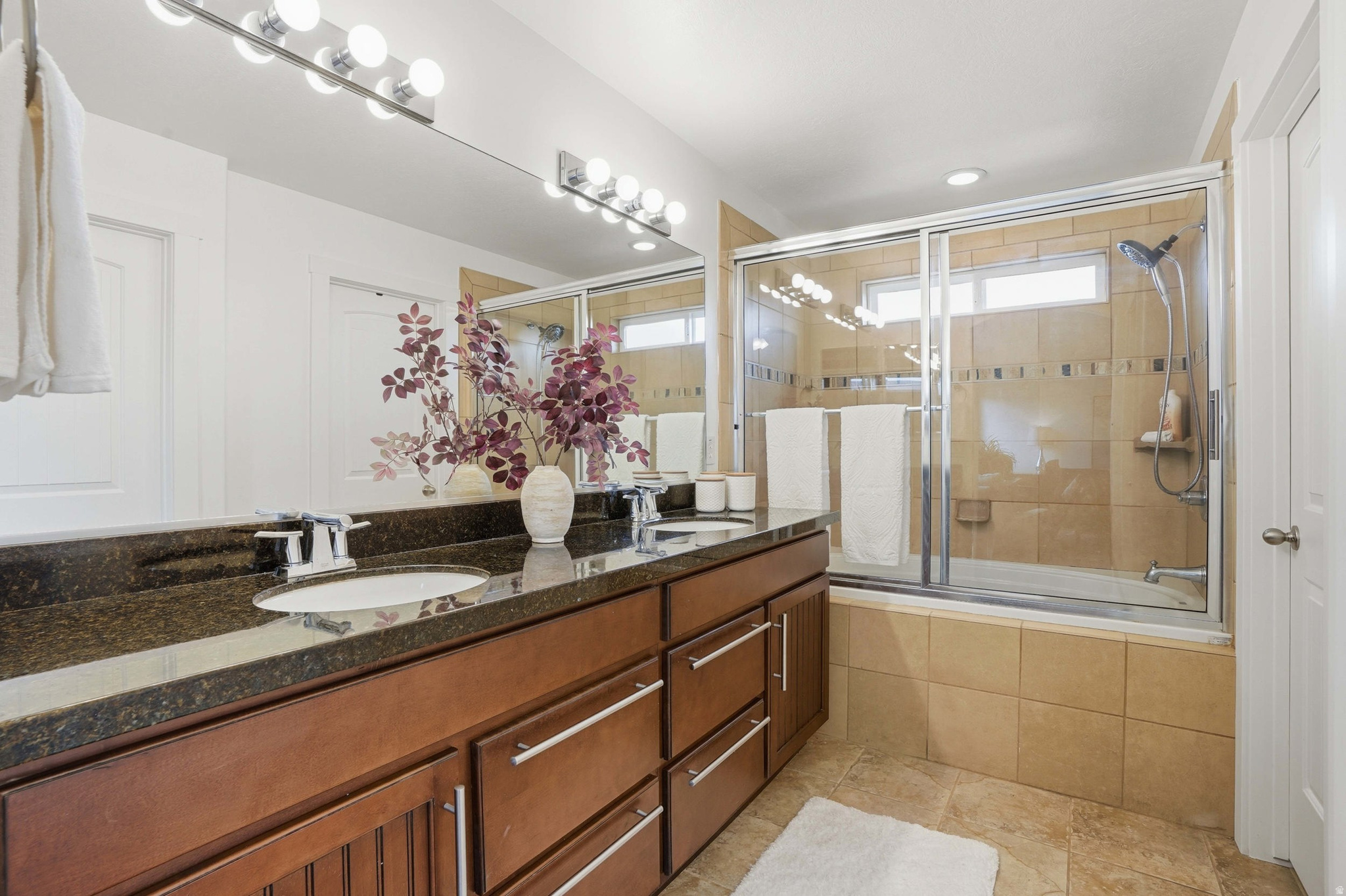 KENNECOTT - Residential