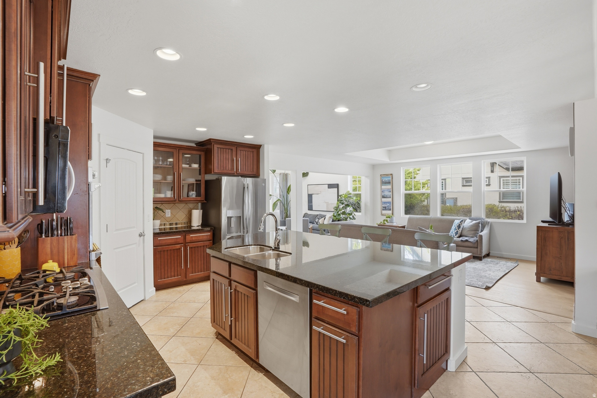 KENNECOTT - Residential