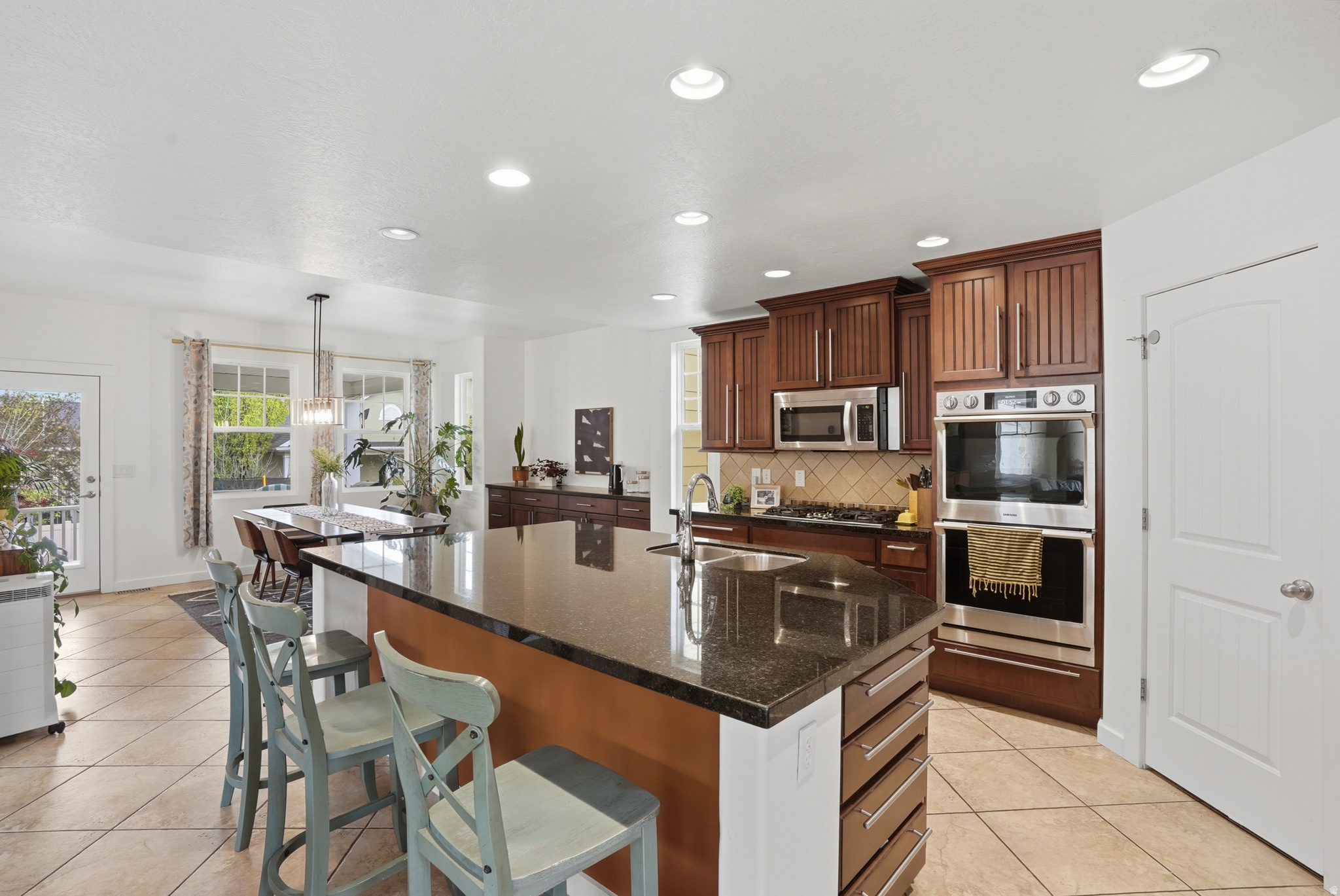 KENNECOTT - Residential