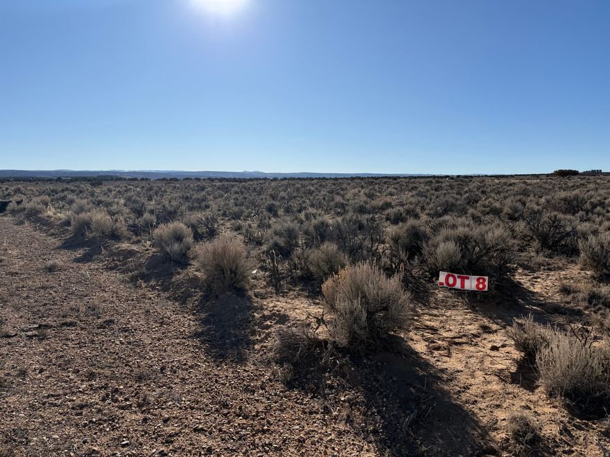 Five-acre lot just outside Starvation State Park in Duchesne, Utah. Enjoy fantastic views of Starvation Reservoir and walking-distance access to the park. Property has been surveyed and perc tested. Buyer to install well, septic, and power, or choose an off-grid setup with solar and generator. Endless recreational opportunities await-boating, fishing, hiking, and more.