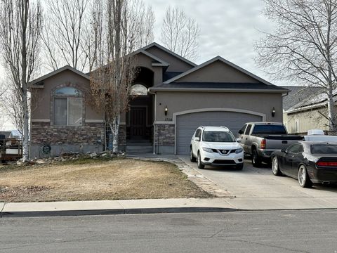 Tiny photo for 1758 S 50 E, Orem, UT 84058 (MLS # 2134169)