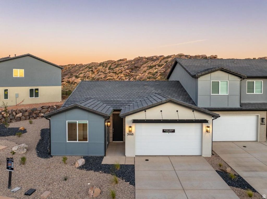 Photo of 4022 E FOSSIL WAY #83, Washington, UT 84780 (MLS # 2162571)