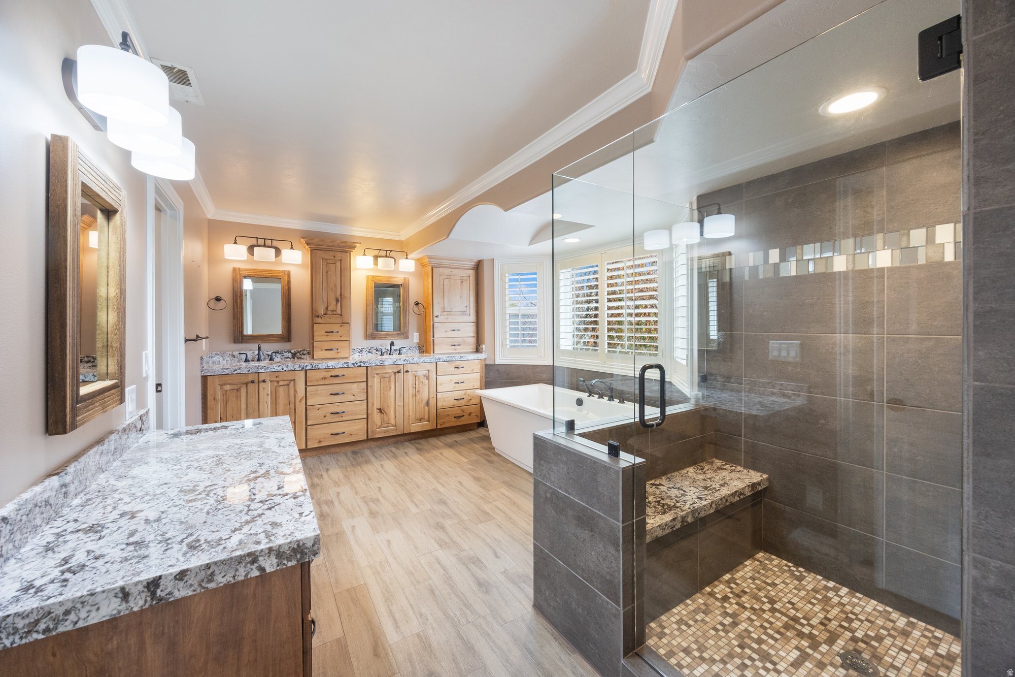 AKAGI FARM PH 1 - Residential