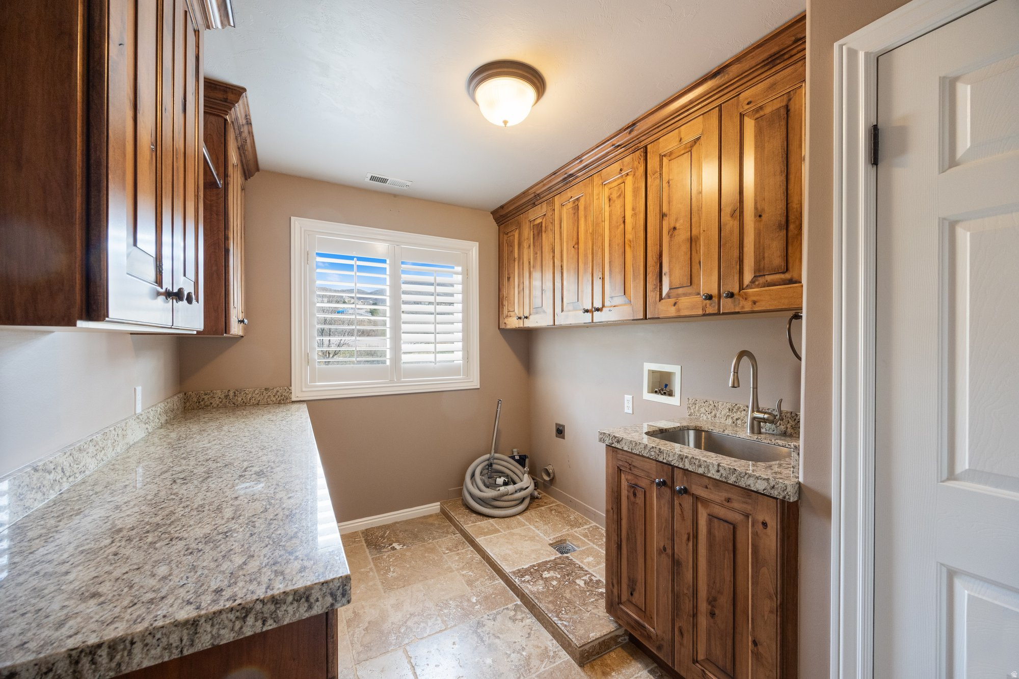 AKAGI FARM PH 1 - Residential