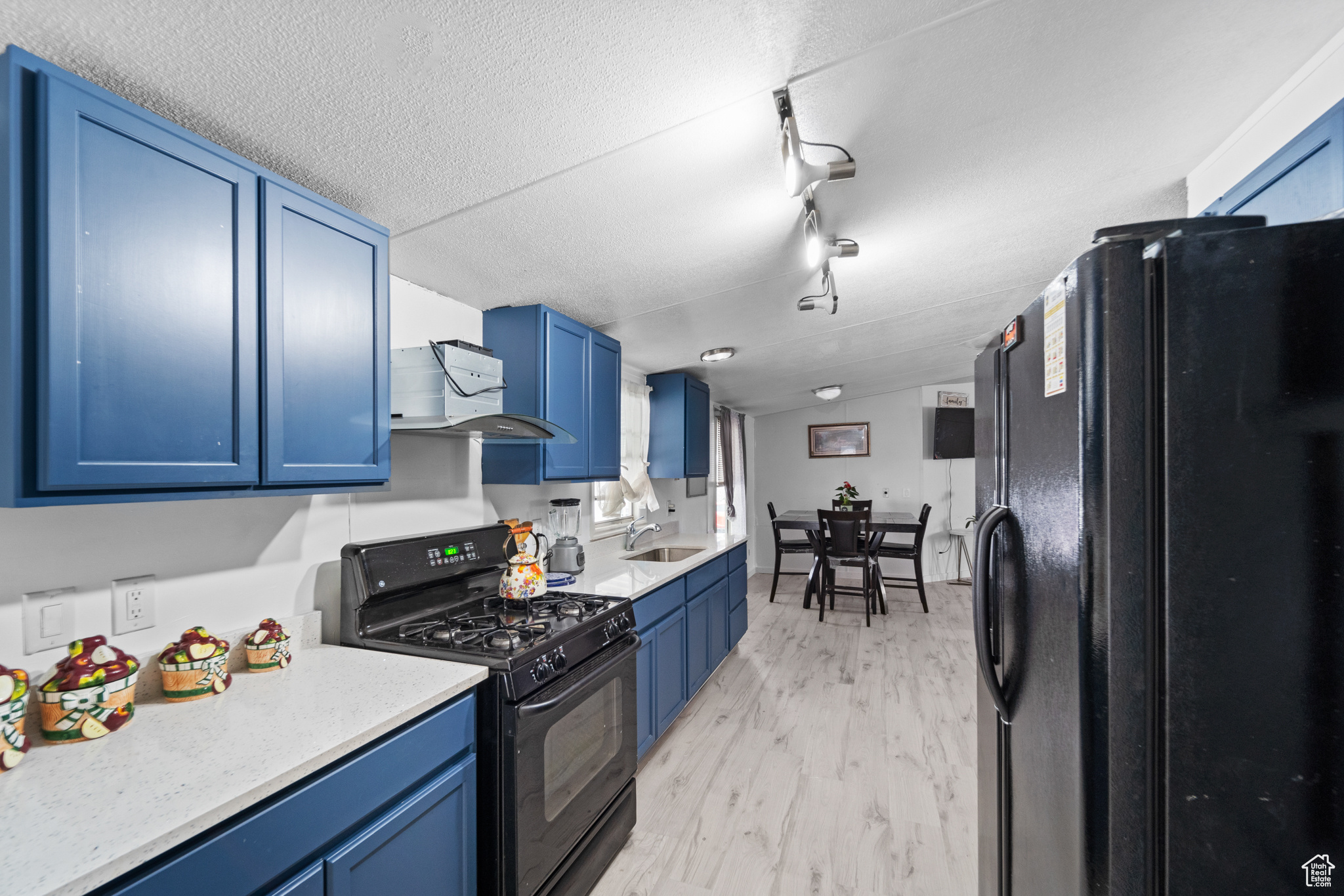 860 Mt Nebo Dr, Taylorsville, Utah image 6