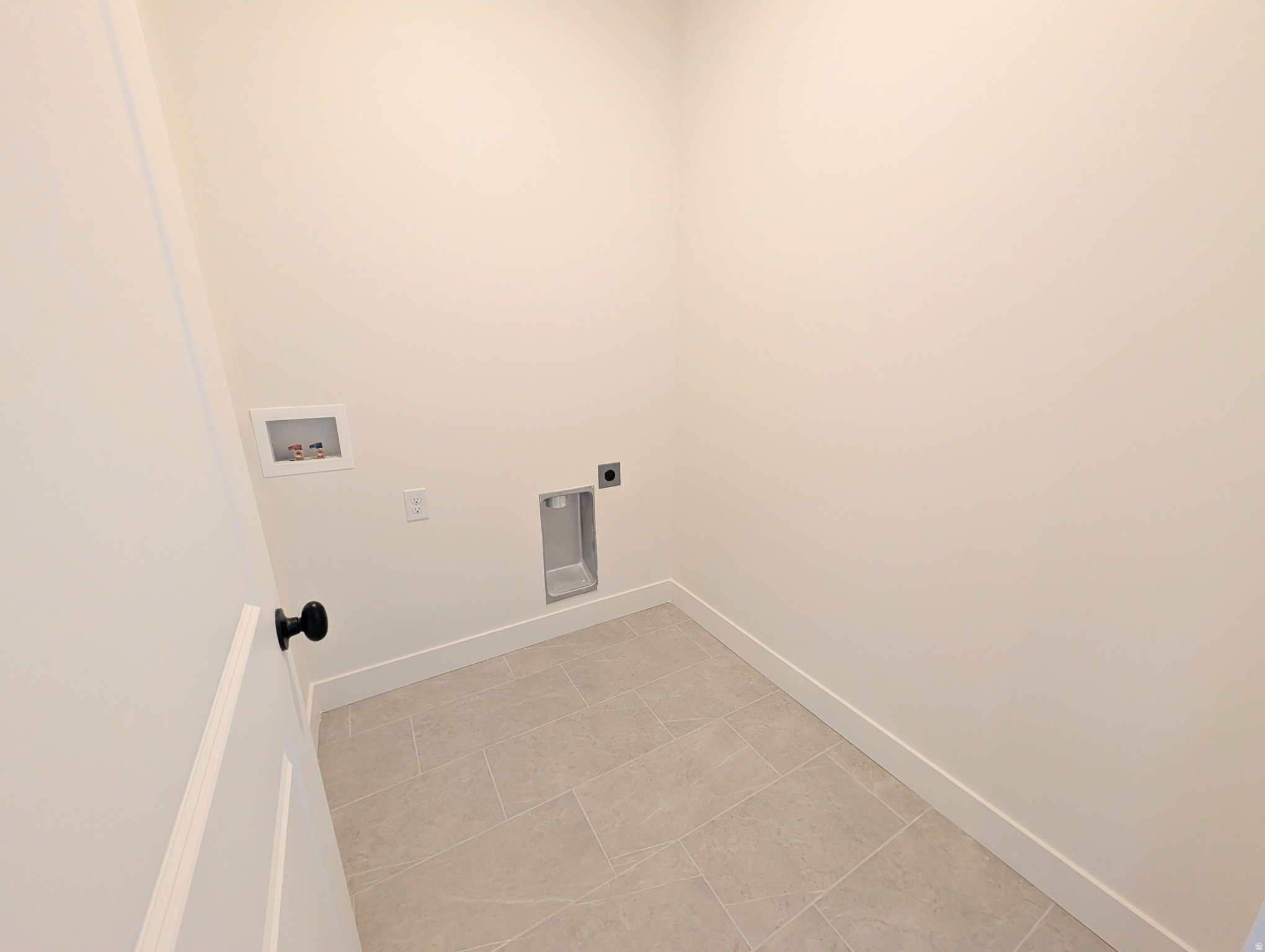 DAYBREAK - Residential