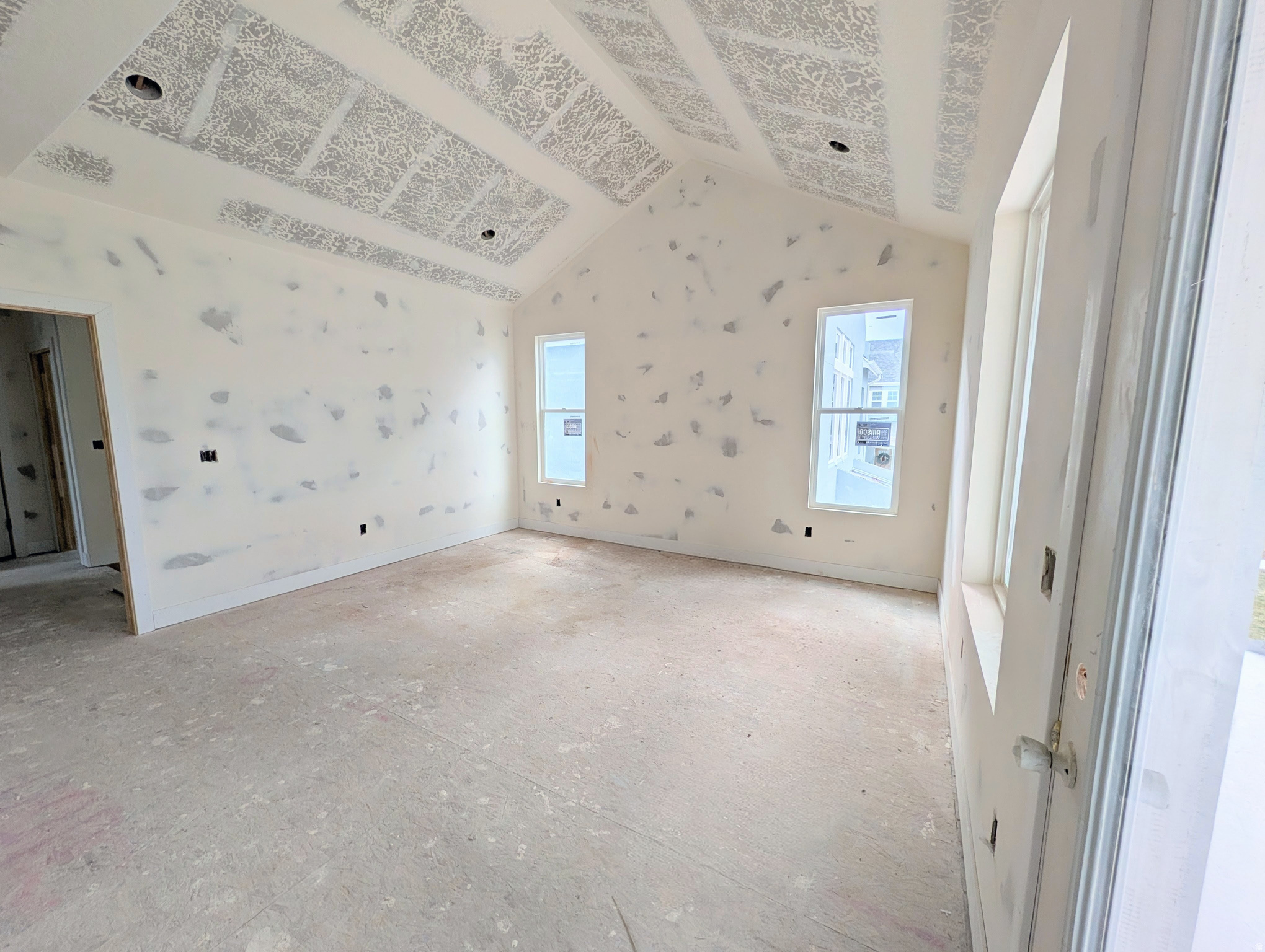 DAYBREAK - Residential